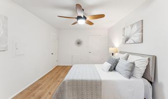 3358 WOODBURN Rd 24, Annandale, VA 22003