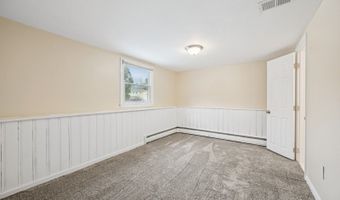 827 Limecrest Rd, Andover, NJ 07860