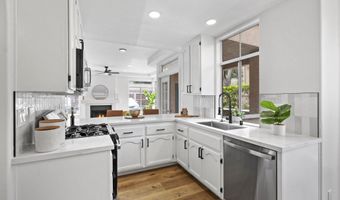 3581 Cameo Dr, Oceanside, CA 92056