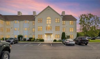 15 Saw Mill Dr 307, North Kingstown, RI 02852