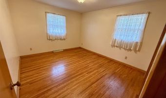 313 S 2nd St W, Aurora, MN 55705