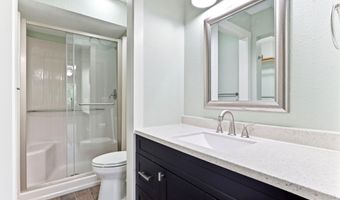 2516 White Oak Dr, Ames, IA 50014