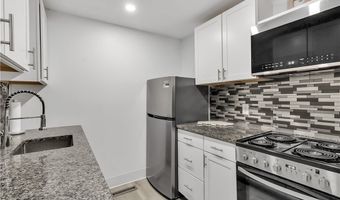 4613 Chestnut Ridge Rd F, Amherst, NY 14228