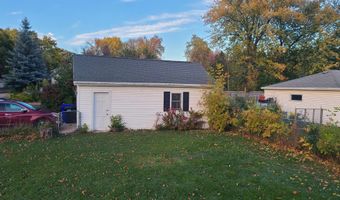 1326 W SPENCER St, Appleton, WI 54914