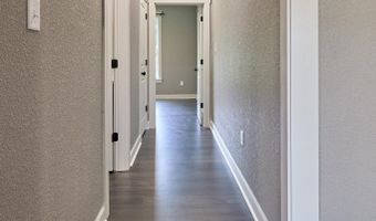 12915 Styles Rd, Bauxite, AR 72011