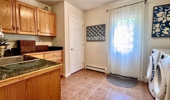 475 Sunrise Ln, Arlington, VT 05250