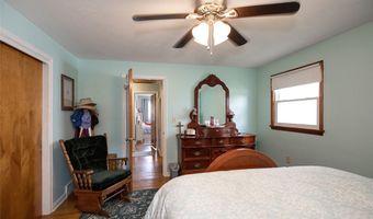 173 Terra Ln, Amherst, OH 44001
