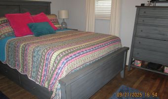 611 E 18th St, Atlantic, IA 50022