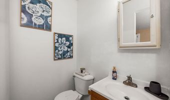 702 11th St, Altavista, VA 24517