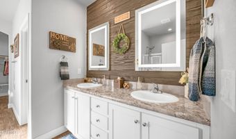 2242 E 12TH Ave, Apache Junction, AZ 85119