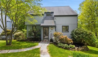 30 Woodcrest Ter, Amawalk, NY 10501