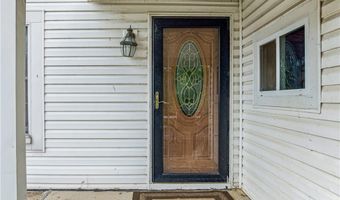 106 Shady Ln, Aliquippa, PA 15001