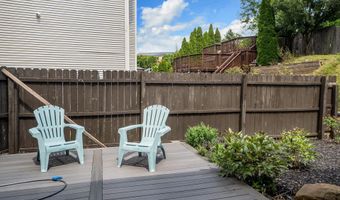 2429 S FRONT St, Allentown, PA 18103