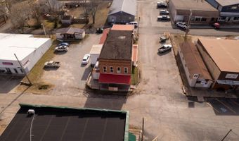 14 Court Sq, Alton, MO 65606