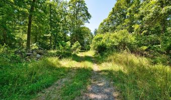 99 Pottersville Rd, Little Compton, RI 02837