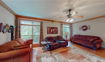 2 Ewes Ln, Bella Vista, AR 72715