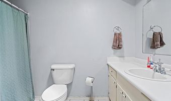 1726 Downing St, Ardmore, OK 73401