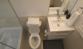 4106 GAULT Pl NE 5, Washington, DC 20019
