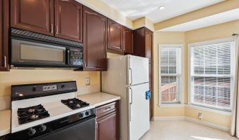 7445 GILLINGHAM ROW, Alexandria, VA 22315