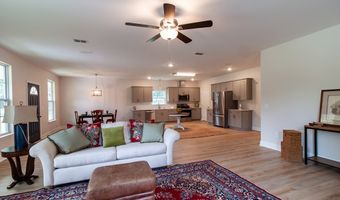 415 Charles St, Bainbridge, GA 39819