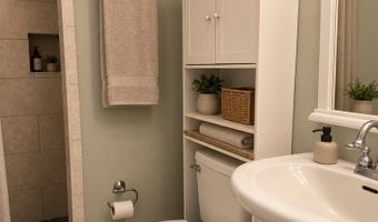 2200 Doncaster Dr, Albany, GA 31707