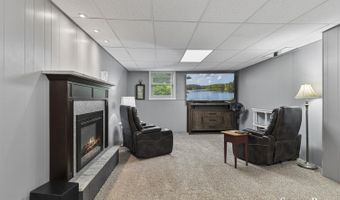 86 Carl Dr NE, Ada, MI 49301