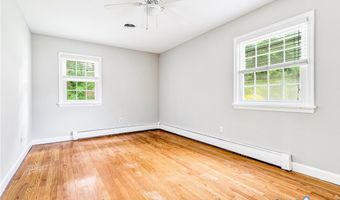 12025 Sunset Dr, Ashland, VA 23005