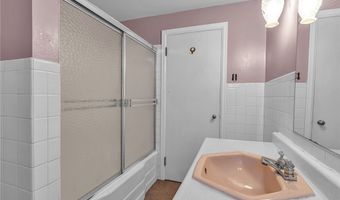 271 Getzville Rd, Amherst, NY 14226