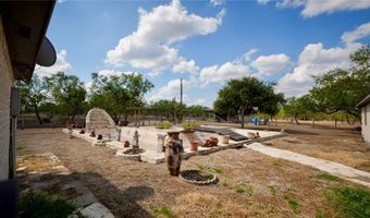 240 County Road 2112, Alice, TX 78332