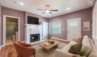2041 W 29th Pl, Los Angeles, CA 90018