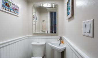 32 CORNHILL St, Annapolis, MD 21401
