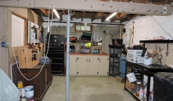 82 Townsend Rd, Augusta, ME 04330