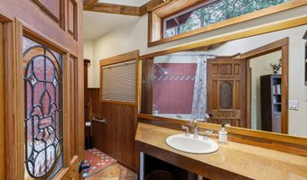 63220 Johnson Rd, Bend, OR 97703