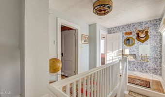 375 W Main St, Amsterdam, NY 12010