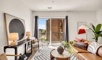 2550 17TH St NW 317, Washington, DC 20009