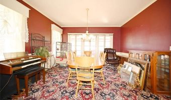 308 R St, Atchison, KS 66002
