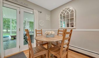 3 Hemion Way, Airmont, NY 10901