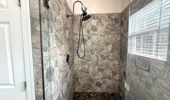 93 Oak Forrest Dr, Adel, GA 31620