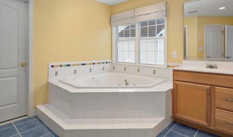 12336 HIDDEN BAY Dr, Berlin, MD 21811