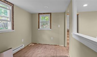 51 Knotty Oak Shr, Coventry, RI 02816