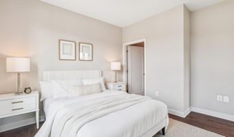 989 S BUCHANAN St #225, Arlington, VA 22204