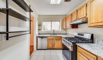 10613 MONTROSE Ave 4, Bethesda, MD 20814