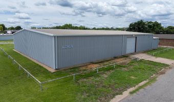 419 E Maple St, Alva, OK 73717
