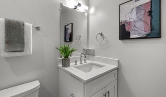 1627 HOLBROOK St NE 2, Washington, DC 20002