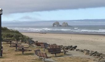 115 N Miller St 303 I, Rockaway Beach, OR 97136