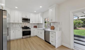 5471 Papagallo Dr, Oceanside, CA 92057