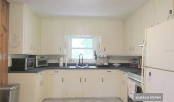 20526 N STATE ROAD 121, Alachua, FL 32615