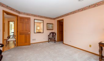 25047 W Palmer Ct, Antioch, IL 60002