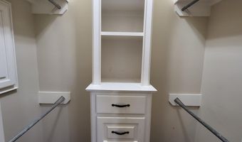 156 Amethyst Dr, Brandon, MS 39047