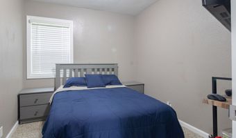 2011 Rosewood Ave, Anderson, IN 46011